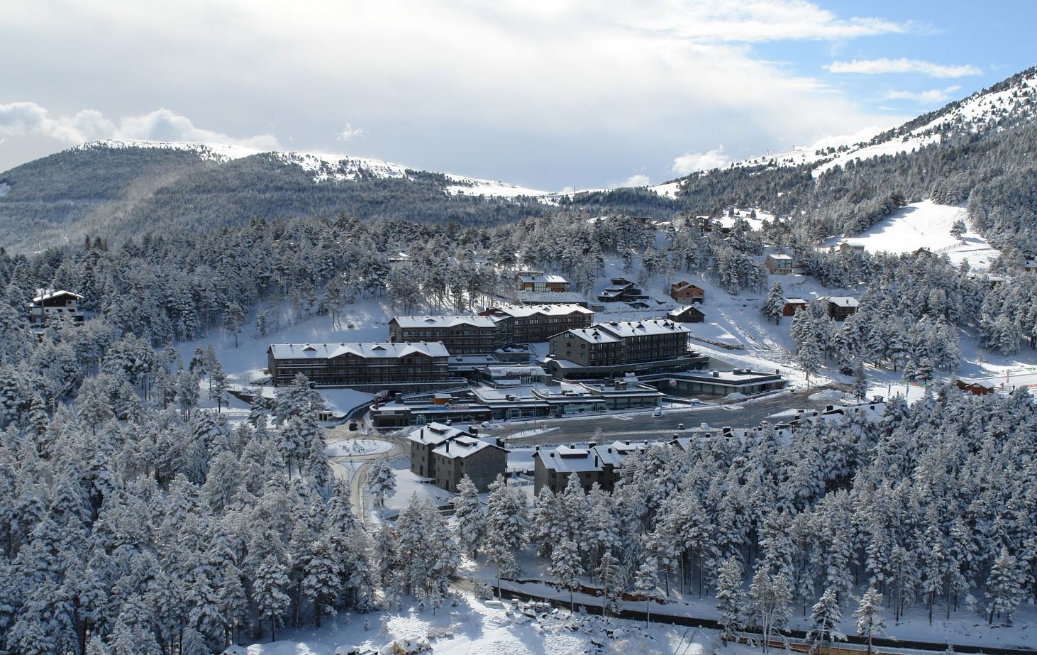 Guitart La Molina Aparthotel & Spa Exteriör bild